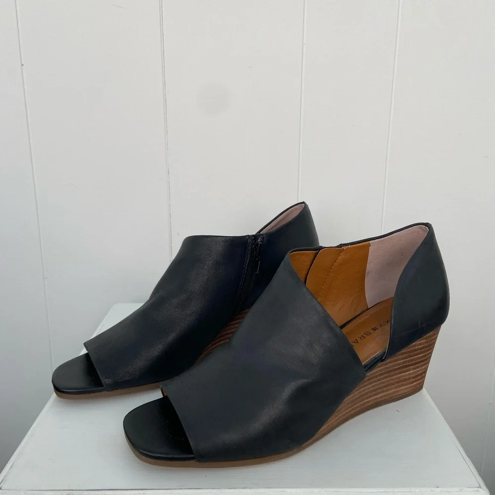 Lucky Brand Black Open Toe Leather Wedges - Picture 3 of 8